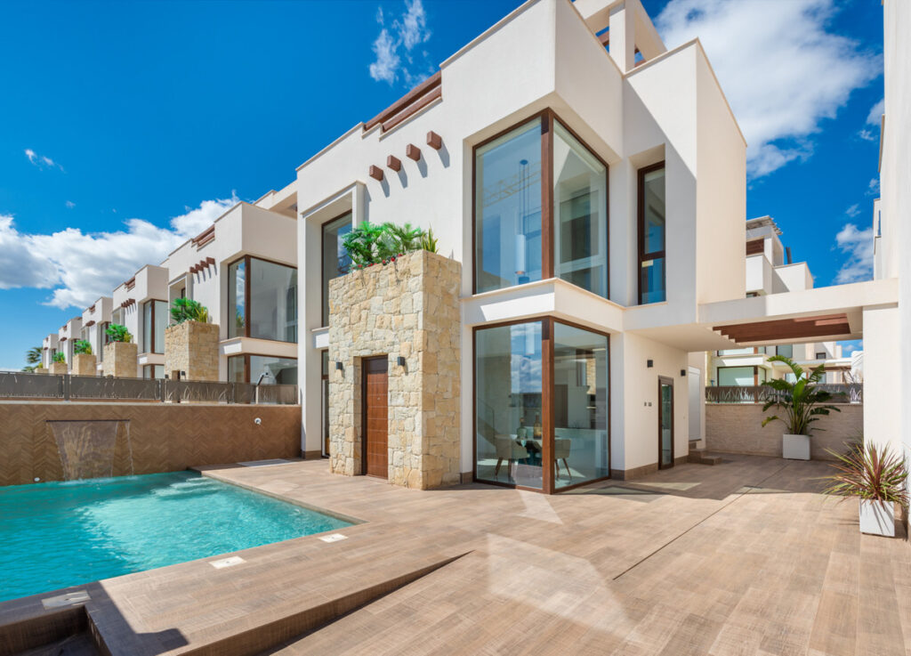 Los Montesinos, Alicante